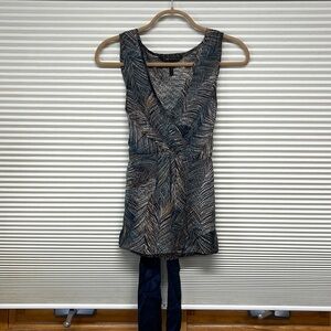 BCBGMaxazria Blue Patterned Silk Sheer Sleeveless Blouse With Waist Tie XS